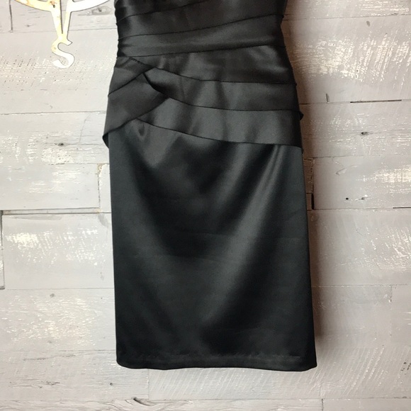 🔥 Gorgeous New Maxandcleo formal dress - Picture 3 of 8